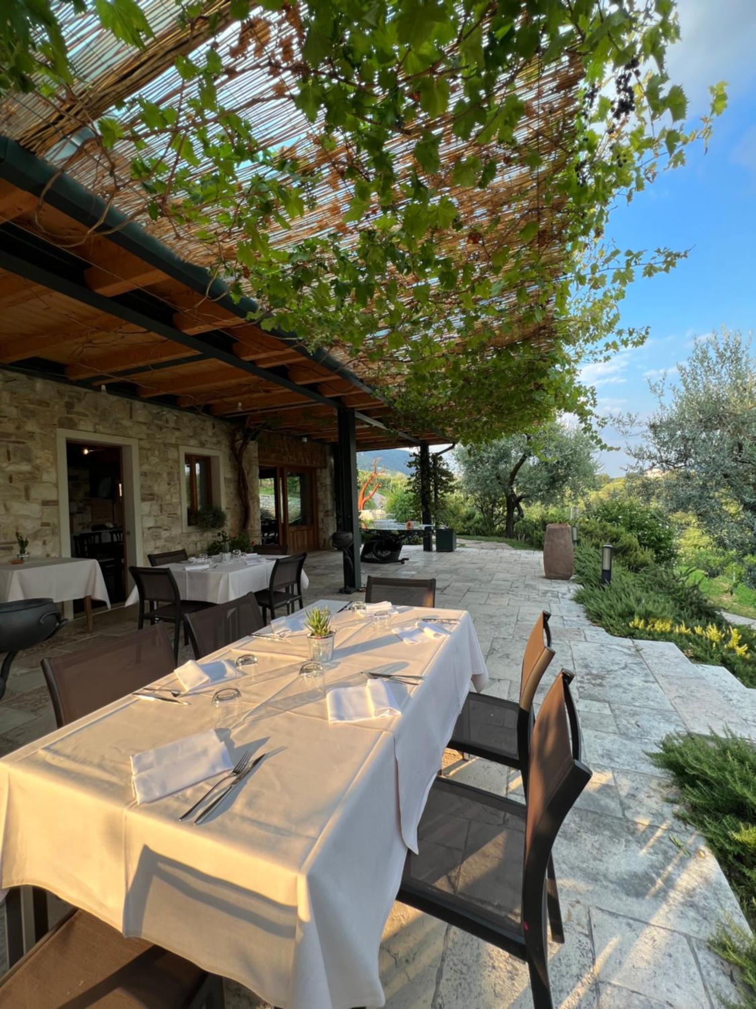 Agriturismo Vedova วัลดอบเบียเดเน ภายนอก รูปภาพ
