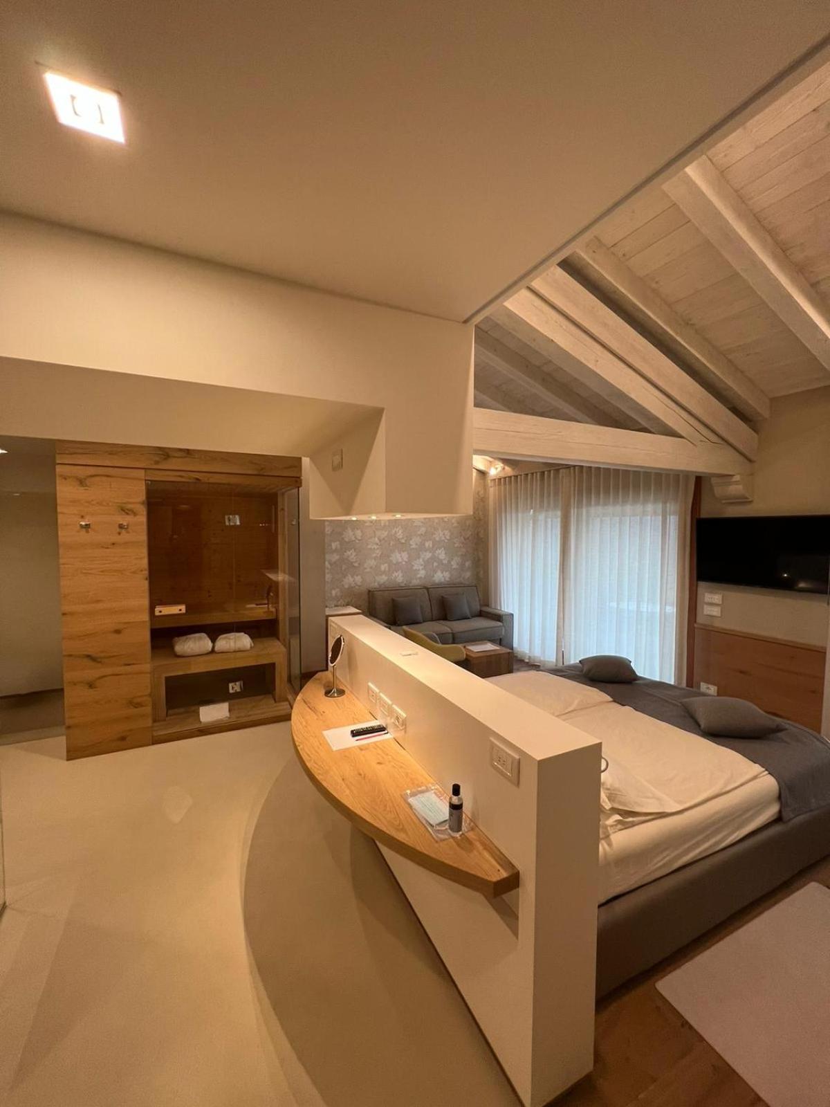 Agriturismo Vedova วัลดอบเบียเดเน ภายนอก รูปภาพ