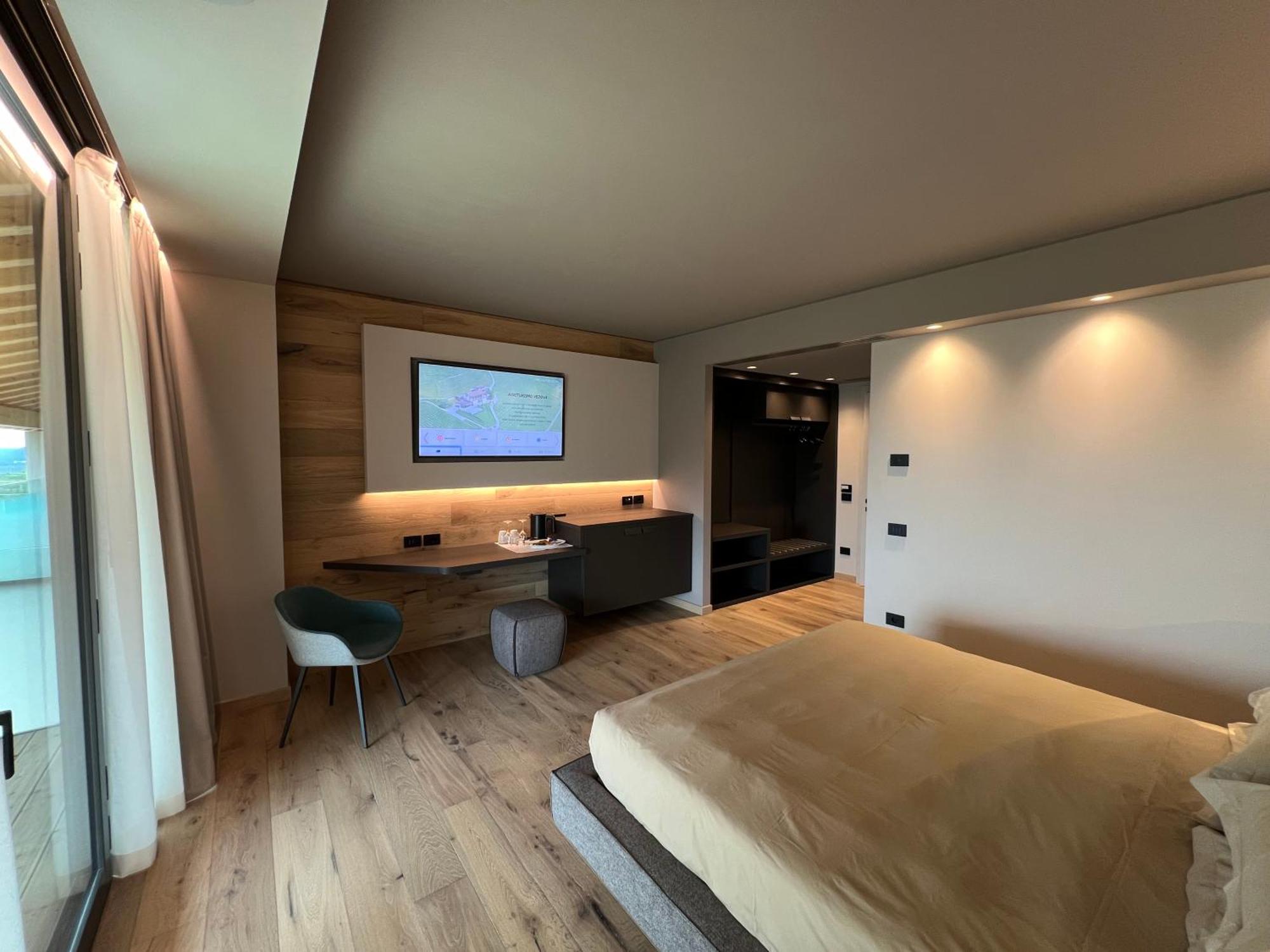 Agriturismo Vedova วัลดอบเบียเดเน ภายนอก รูปภาพ