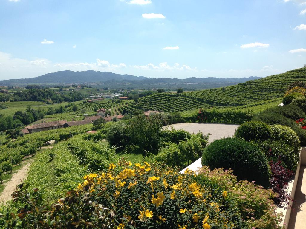 Agriturismo Vedova วัลดอบเบียเดเน ภายนอก รูปภาพ